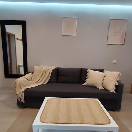 Cozy Apartment In The Heart Of มาดริด ภายนอก รูปภาพ